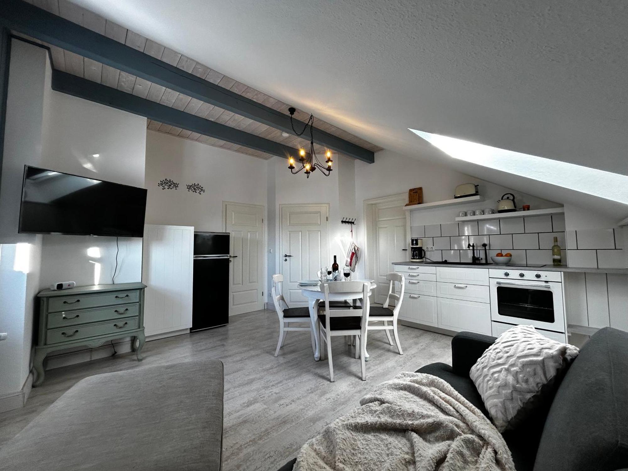 Storchenhof Apartment Еутин Екстериор снимка
