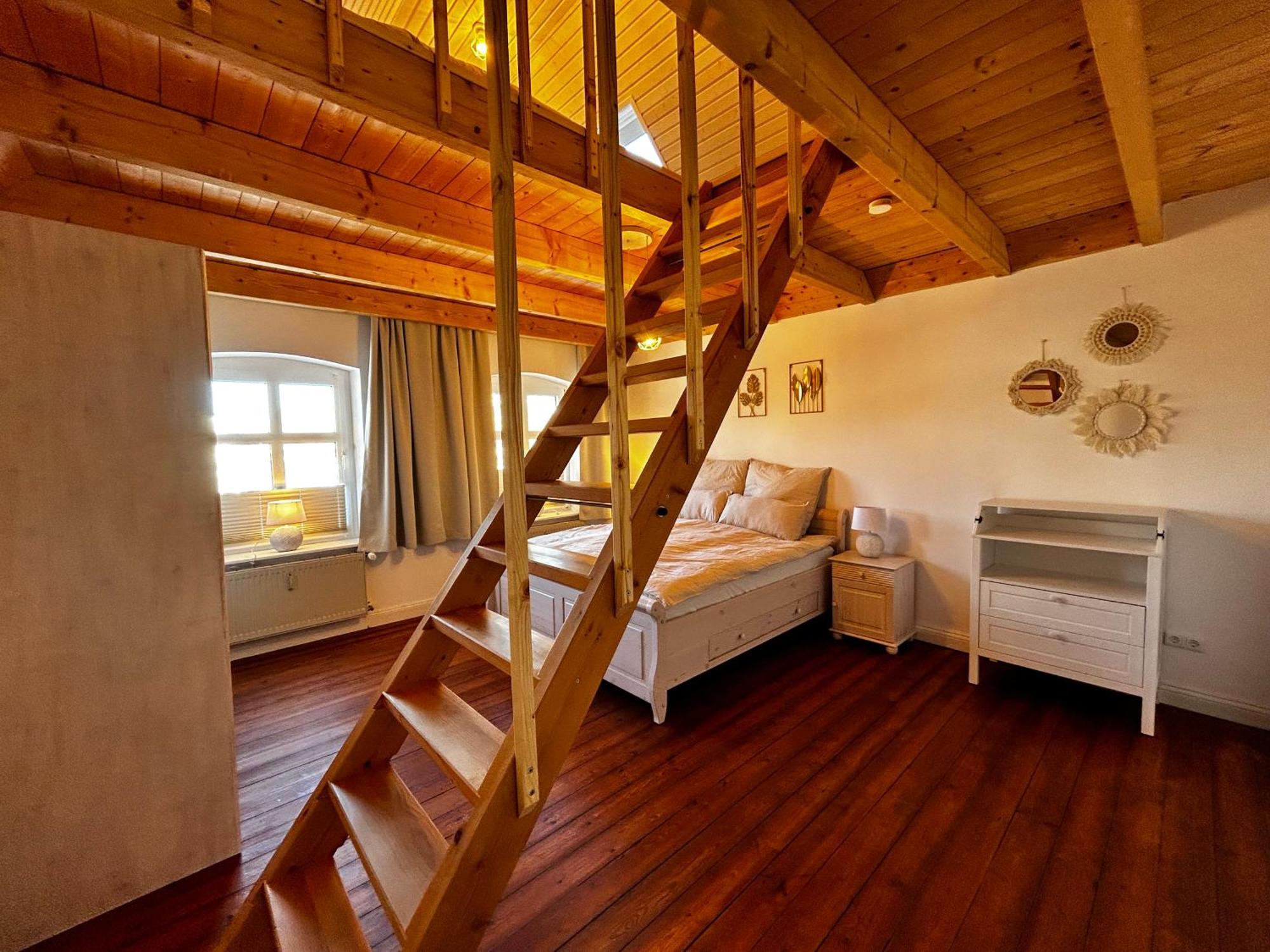 Storchenhof Apartment Еутин Екстериор снимка